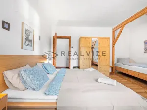 Prodej rodinného domu, Větřní, 250 m2