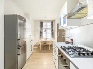 Prodej bytu 4+1, Praha - Holešovice, Bubenská, 100 m2