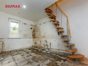 Prodej rodinného domu, Praha - Uhříněves, V kuťatech, 78 m2