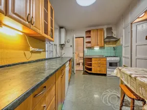 Prodej bytu 4+1, Praha - Malá Strana, Malostranské náměstí, 91 m2