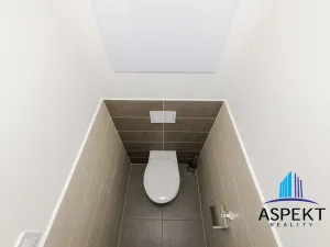 Pronájem bytu 2+kk, Praha, Formanská, 42 m2