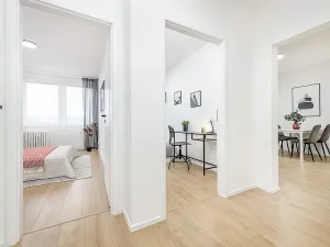 Prodej bytu 3+kk, Praha - Modřany, Poljanovova, 68 m2