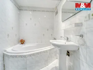 Prodej bytu 4+1, Rakovník - Rakovník II, V Jamce, 86 m2