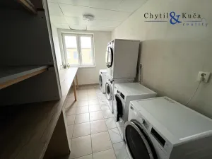 Pronájem ubytování, Přerov, Škodova, 985 m2