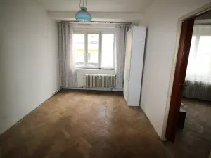 Prodej bytu 2+1, Praha - Dejvice, Kafkova, 59 m2