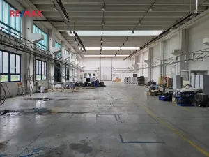 Prodej výrobních prostor, Roudnice nad Labem, Pracnerova, 2250 m2