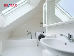 Pronájem bytu 2+1, Tlučná, V Rybníčkách, 43 m2