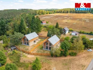 Prodej chaty, Vojníkov, 311 m2