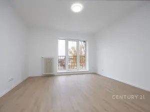 Prodej bytu 2+1, Plzeň, Ořechová, 68 m2