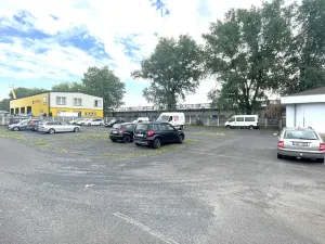 Pronájem komerčního pozemku, Louny, Postoloprtská, 2250 m2