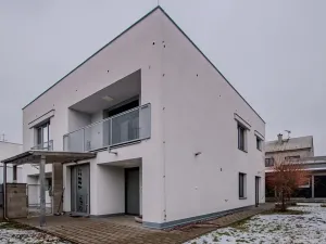 Pronájem bytu 2+kk, Pátek, 80 m2