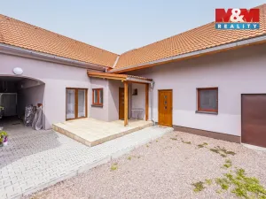 Prodej bytu 3+1, Hradec Králové - Kukleny, Pražská třída, 91 m2