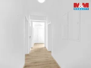 Prodej bytu 3+1, Hradec Králové - Kukleny, Pražská třída, 91 m2