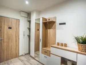 Prodej bytu 2+kk, Praha - Prosek, Ctěnická, 39 m2