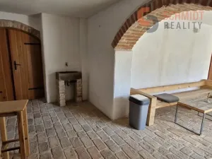 Pronájem bytu 2+kk, Mikulov, Koněvova, 46 m2