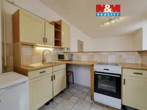 Pronájem bytu 1+kk, Cheb, Růžová, 27 m2