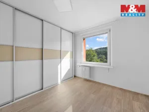 Pronájem bytu 3+1, Děčín - Děčín IX-Bynov, Sokolská, 67 m2