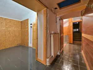 Prodej obchodního prostoru, Plzeň, Nerudova, 134 m2