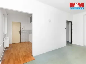 Prodej bytu 3+1, Vršce, 70 m2