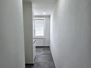 Pronájem bytu 1+1, Ostrava, Na Výspě, 39 m2