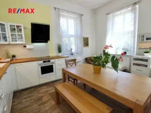 Prodej vily, Libčice nad Vltavou, Letecké náměstí, 236 m2