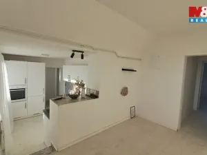 Prodej bytu 4+1, Břeclav, Jaselská, 87 m2