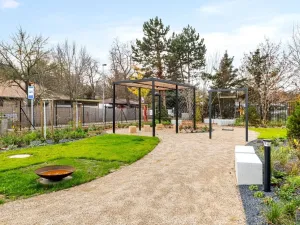 Pronájem bytu 2+kk, Praha - Troja, Pod Hrachovkou, 49 m2