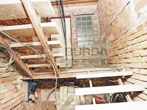 Prodej podílu rodinného domu, Zeleneč, Kasalova, 285 m2