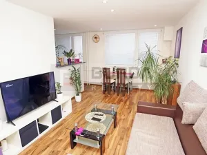 Prodej bytu 2+1, Neratovice, 53 m2