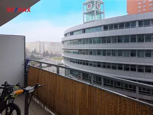 Pronájem bytu 1+kk, Praha - Stodůlky, Petržílkova, 42 m2