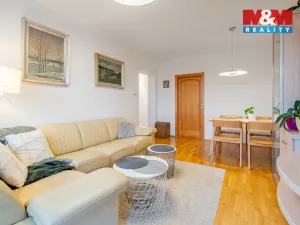 Prodej bytu 3+1, České Budějovice - České Budějovice 7, Lidická tř., 64 m2