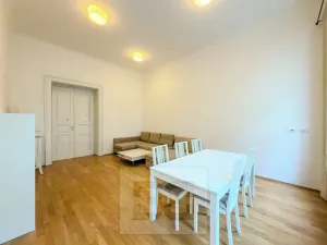 Pronájem bytu 3+1, Praha - Vinohrady, Mánesova, 111 m2