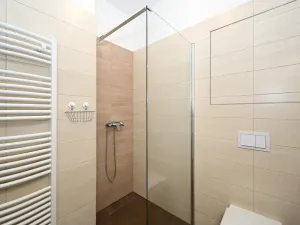 Pronájem bytu 2+kk, Praha - Karlín, U Mlýnského kanálu, 67 m2