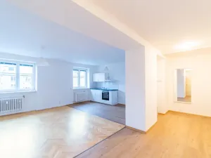 Pronájem bytu 2+kk, Praha - Vršovice, 28. pluku, 63 m2