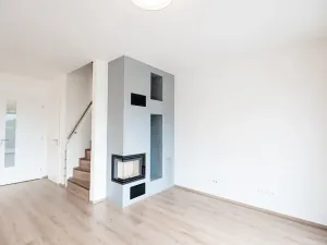 Prodej bytu 4+kk, Mořina, 106 m2