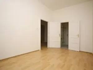 Pronájem bytu 2+kk, Praha - Vršovice, Žitomírská, 33 m2