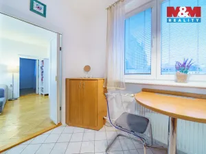 Pronájem bytu 2+1, Cheb, Kasární náměstí, 54 m2
