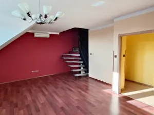 Pronájem bytu 3+kk, České Budějovice, J. Š. Baara, 99 m2
