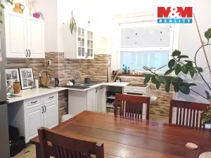 Pronájem skladu, Dvůr Králové nad Labem, Dr. Kramáře, 68 m2