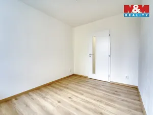 Pronájem bytu 2+kk, Králův Dvůr, Pod Hájem, 40 m2
