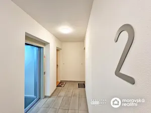 Pronájem bytu 1+kk, Brno, Hybešova, 31 m2