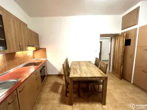 Pronájem bytu 3+1, Olomouc, Dolní náměstí, 94 m2