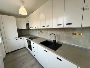 Pronájem bytu 2+1, Hrušovany u Brna, Komenského, 51 m2