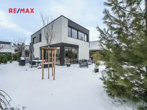 Pronájem vily, Praha - Lysolaje, 150 m2