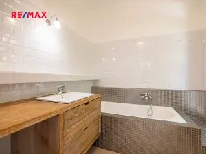 Prodej rodinného domu, Vráž, Nad Loděnicí, 219 m2