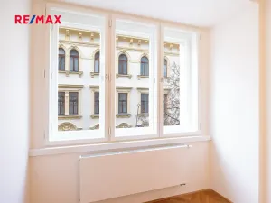 Pronájem bytu 2+kk, Praha - Vinohrady, Záhřebská, 49 m2