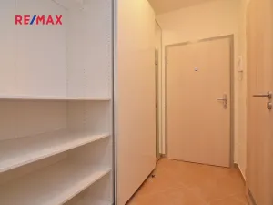 Prodej bytu 1+kk, Praha - Hlubočepy, Miloše Havla, 36 m2