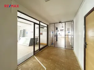 Prodej komerční nemovitosti, Kraslice, Palackého, 1800 m2