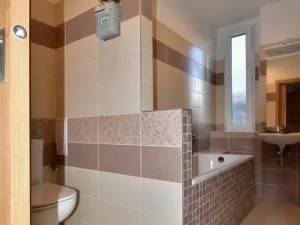 Pronájem bytu 2+kk, Praha - Záběhlice, Púchovská, 41 m2