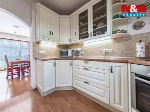 Prodej rodinného domu, Hradištko, Kersko, 160 m2